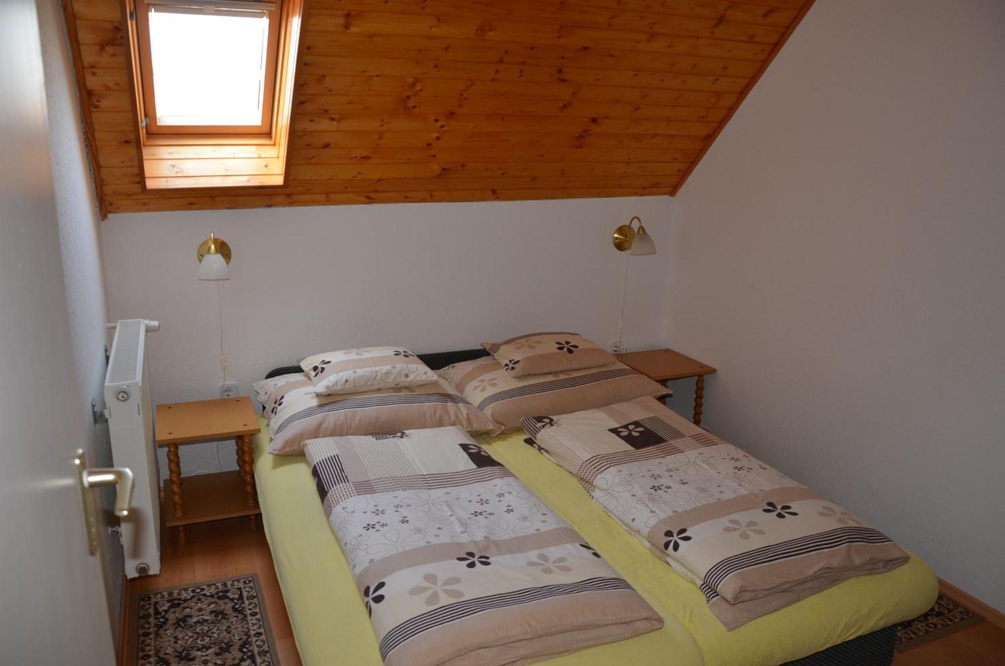 Orchidea Apartman Heviz Exterior photo