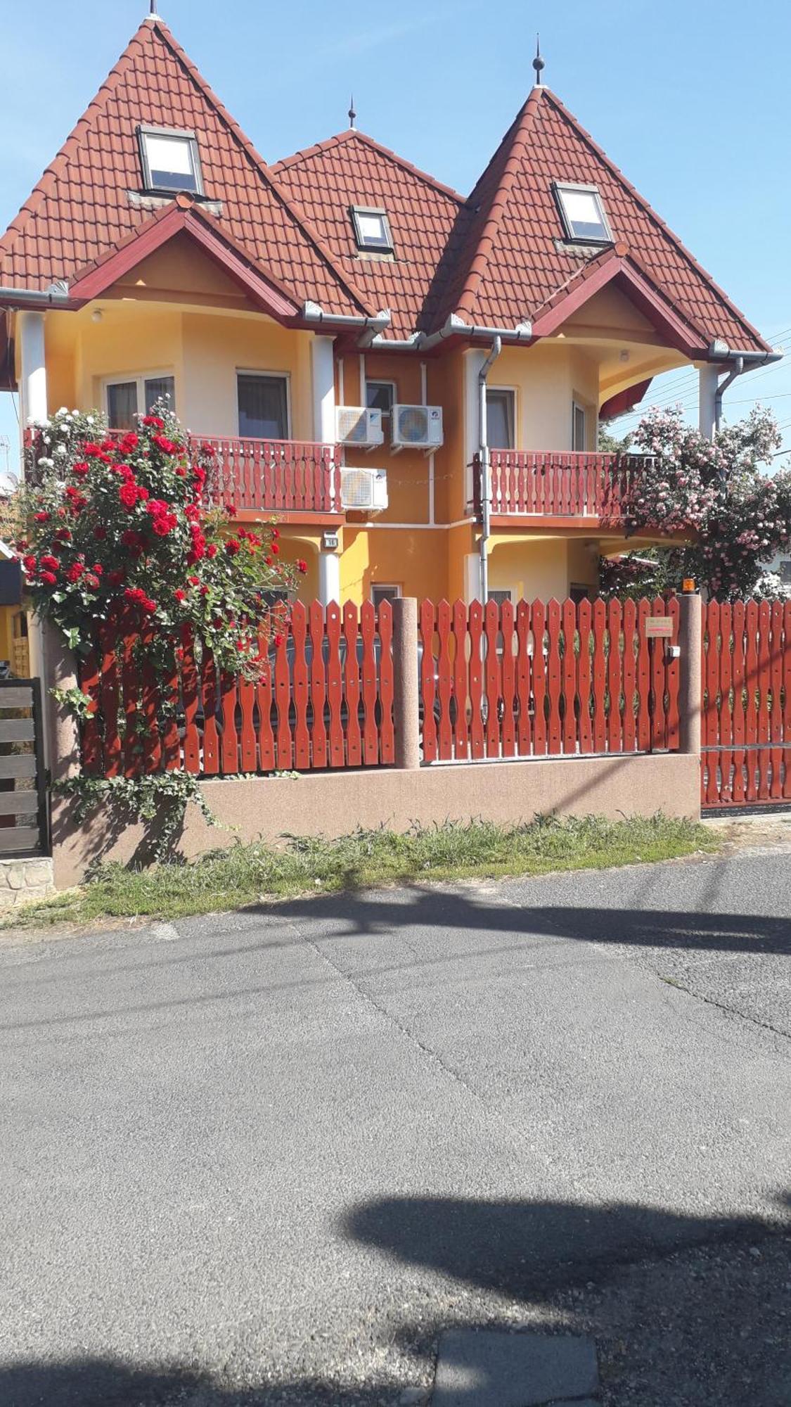 Orchidea Apartman Heviz Exterior photo