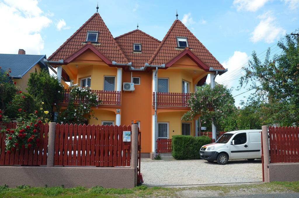 Orchidea Apartman Heviz Exterior photo