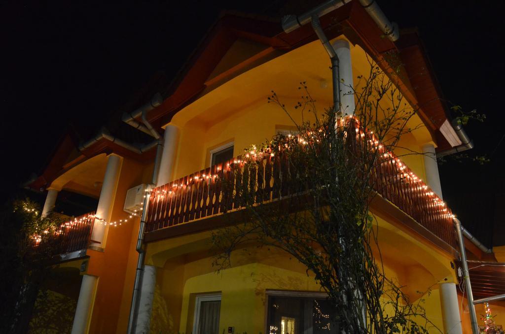 Orchidea Apartman Heviz Exterior photo