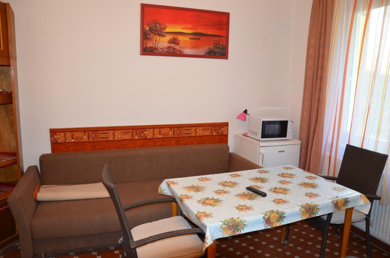 Orchidea Apartman Heviz Exterior photo